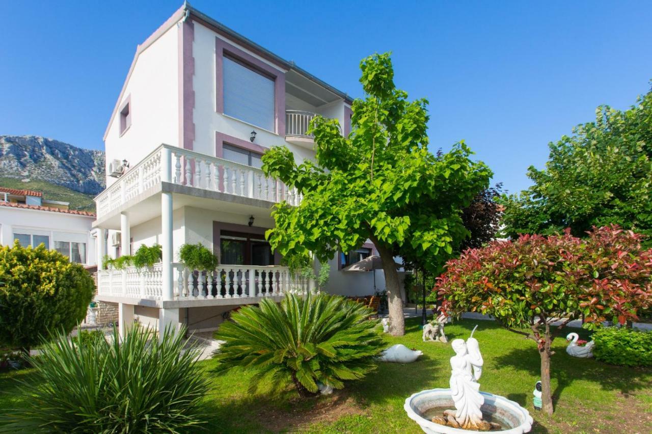 Apartmani Luis Kaštela Exterior foto